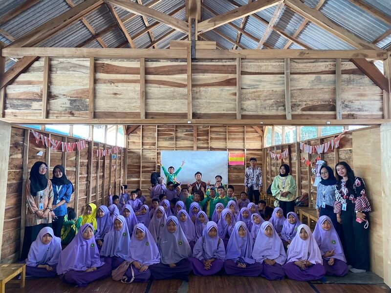 Kegiatan bersama siswa